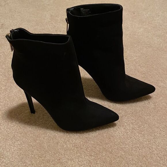 NWOT Black Suede heeled Booties - Picture 2 of 8